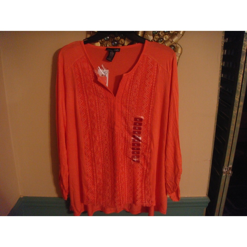 RXB womens XL lace embroidered neck adjustable sleeve shirt top Porcelain rose